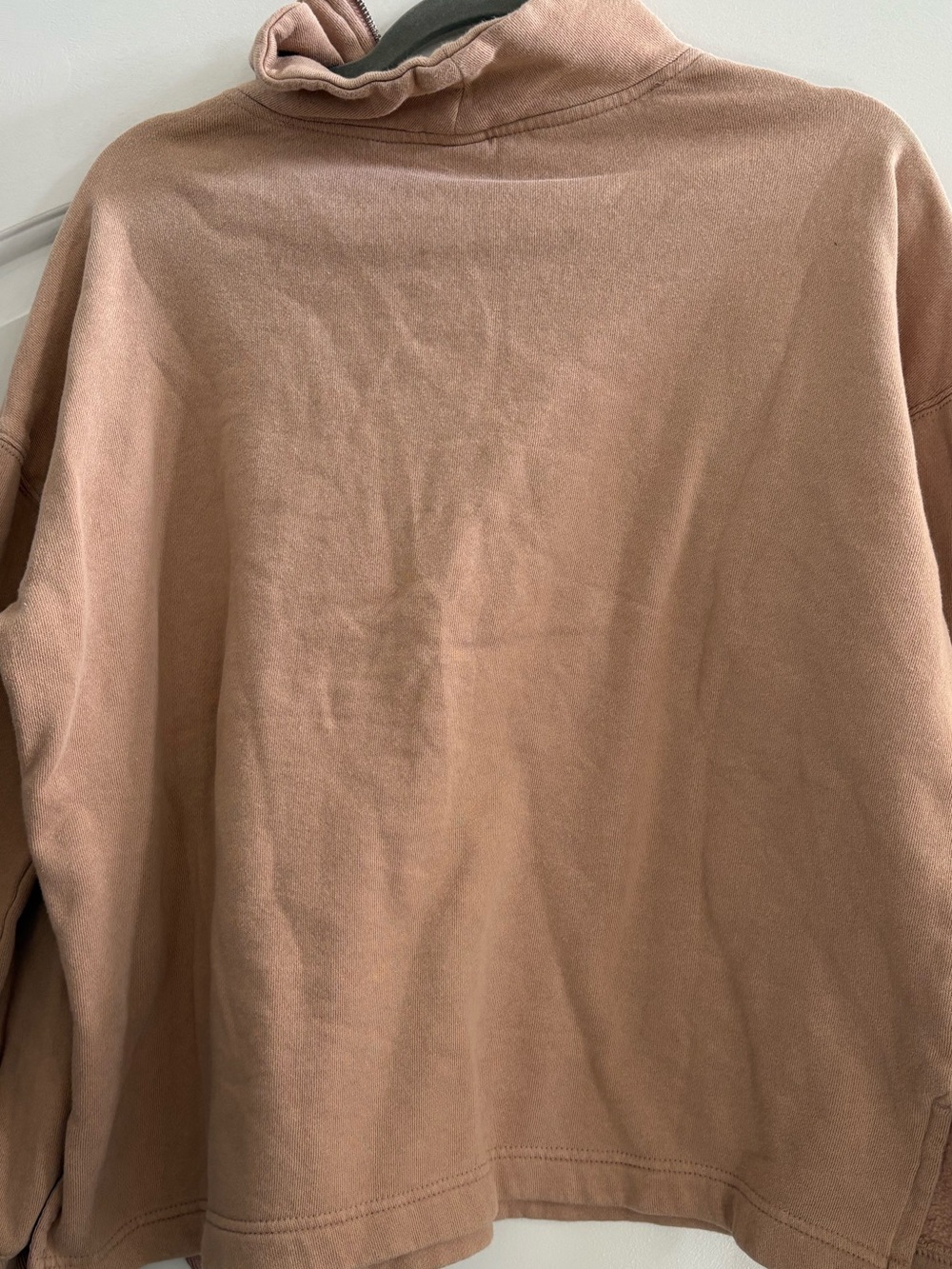 Old Navy Mock Neck Sweatshirt in Mauve